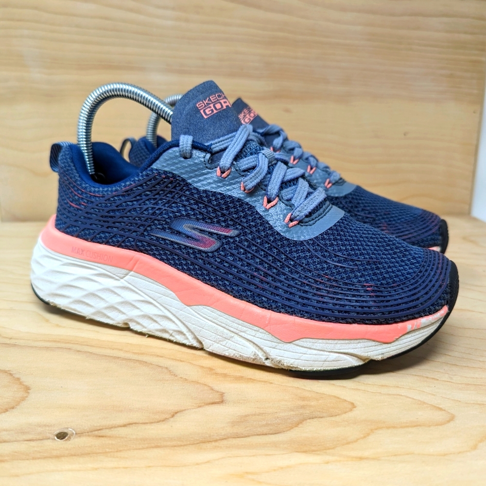 Skechers Max Cushion Elite Sneakers Womens Size 7 Purple Running 17693